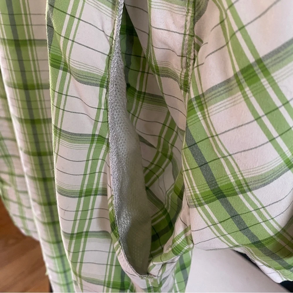 *2/$15* The North Face Men’s Button Down T-Shirt